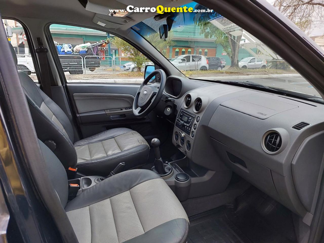 FORD   ECOSPORT 4WD 2.0 2.0 FLEX 16V 5P   PRETO 2006 2.0 FLEX - Loja