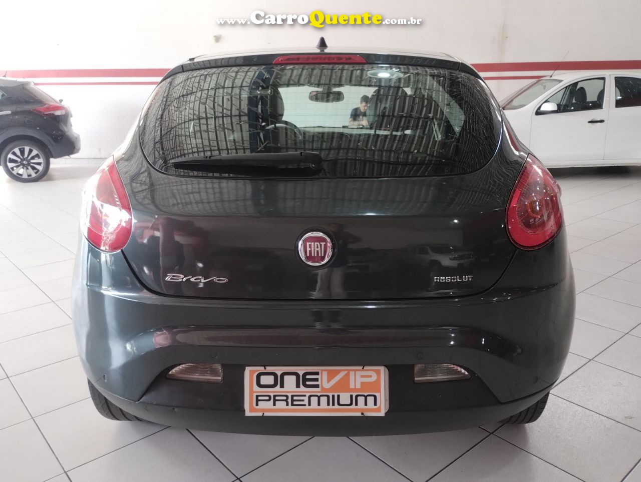 FIAT   BRAVO ABSOLUTE DUALOGIC 1.8 FLEX 16V 5P   CINZA 2014 1.8 FLEX - Loja