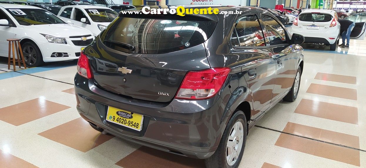 CHEVROLET ONIX 1.0 MPFI LS 8V - Loja