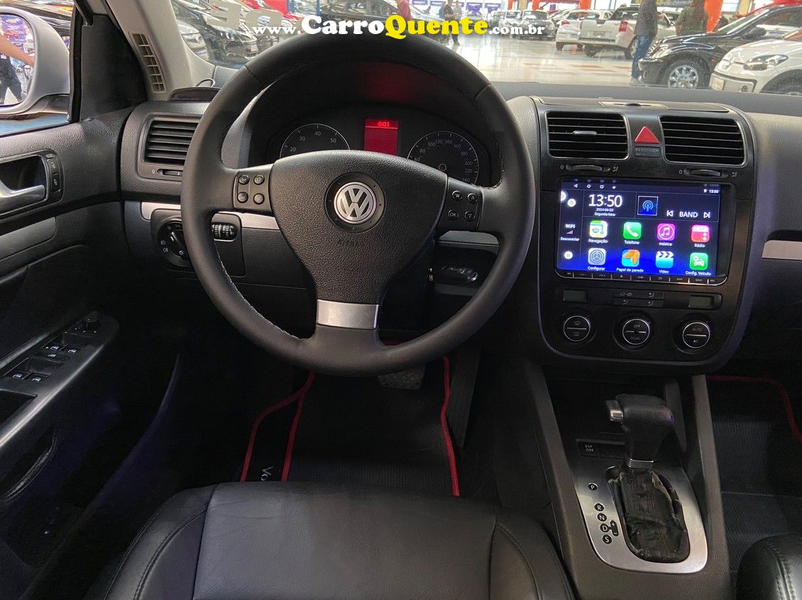 VOLKSWAGEN JETTA 2.5 I 20V 150CV - Loja