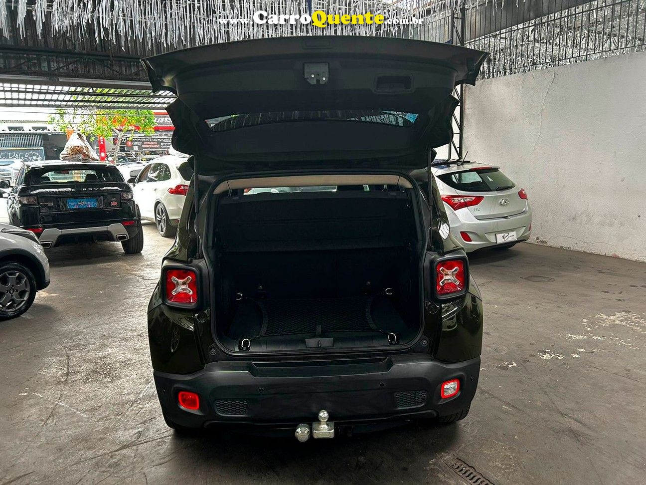 JEEP RENEGADE 1.8 16V - Loja