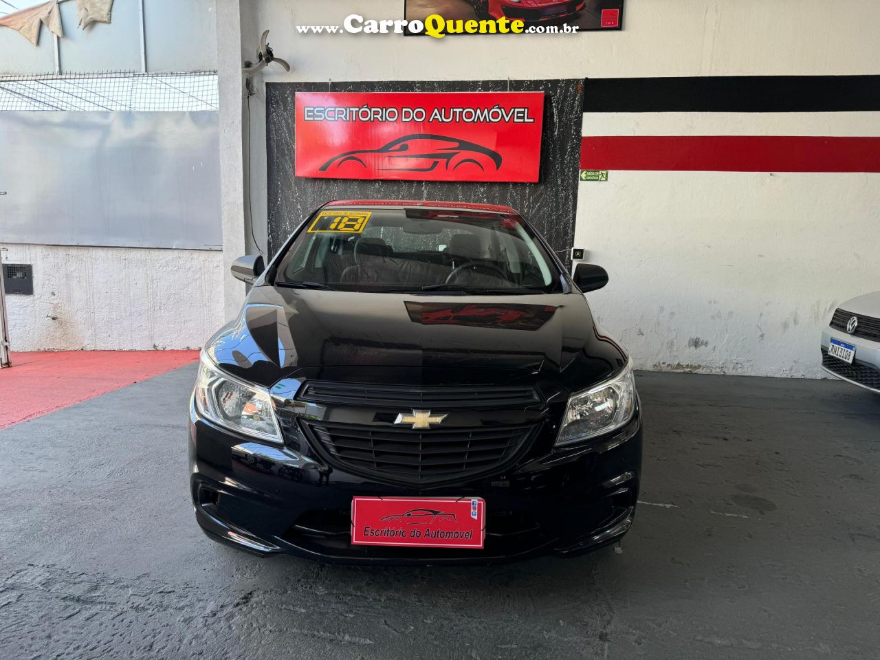 CHEVROLET   ONIX HATCH JOY 1.0 8V FLEX 5P MEC.   PRETO 2018 1.0 FLEX - Loja