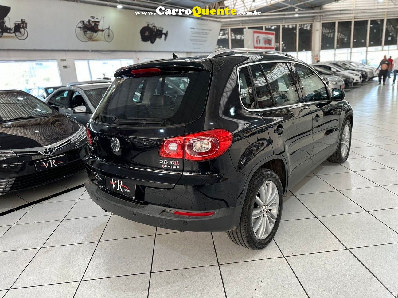 VOLKSWAGEN TIGUAN 2.0 TSI 16V TURBO  98.000KM BLINDADA - Loja