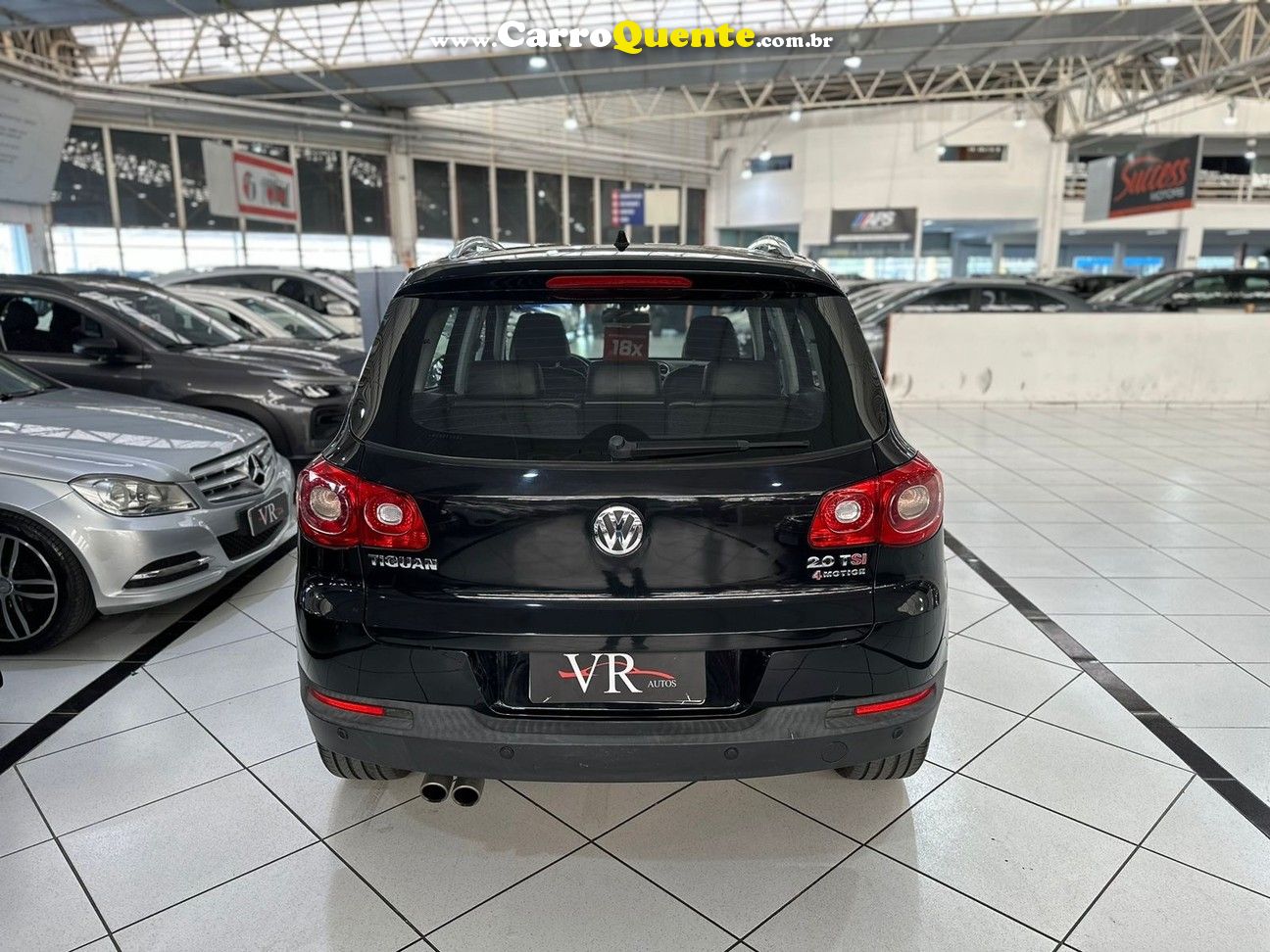 VOLKSWAGEN TIGUAN 2.0 TSI 16V TURBO  98.000KM BLINDADA - Loja