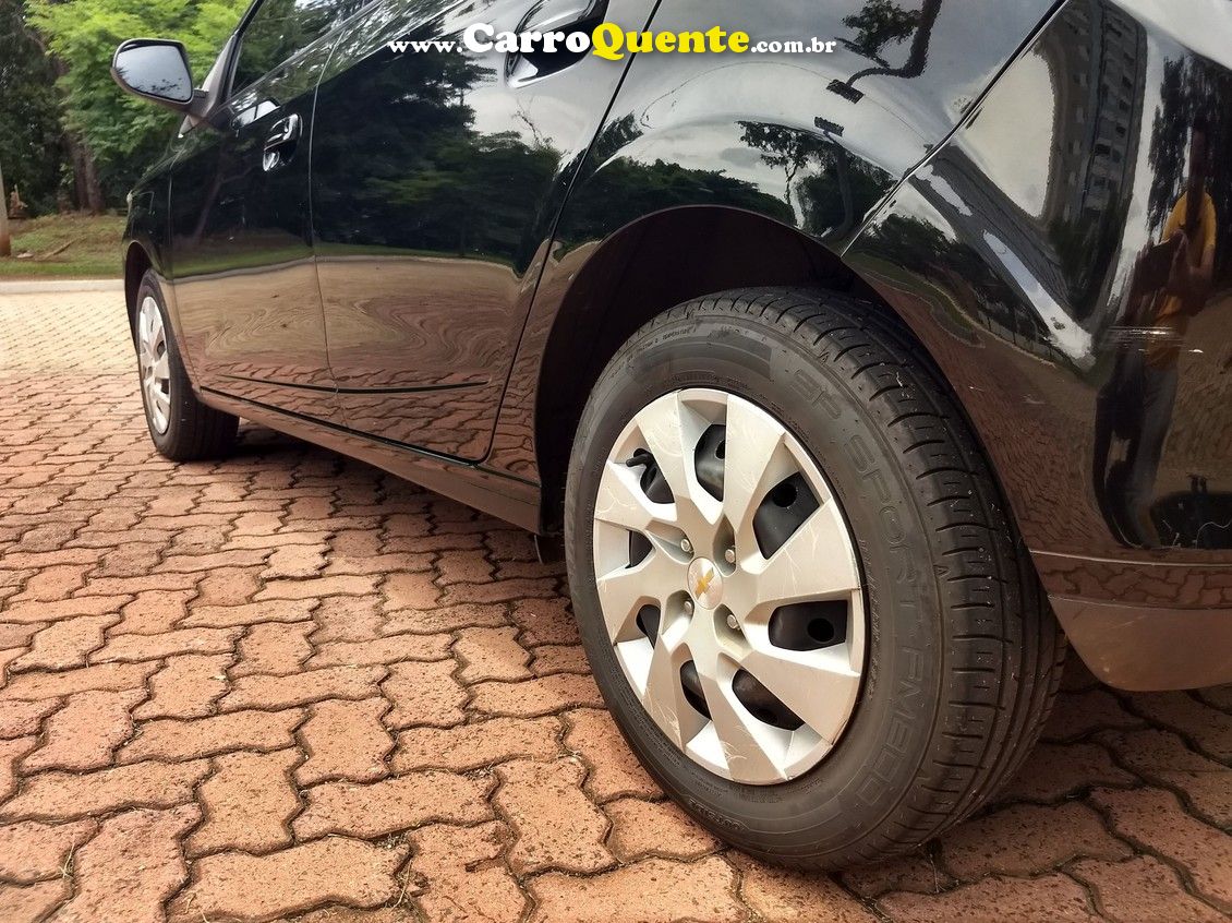 CHEVROLET ONIX 1.4 MPFI LT 8V - Loja