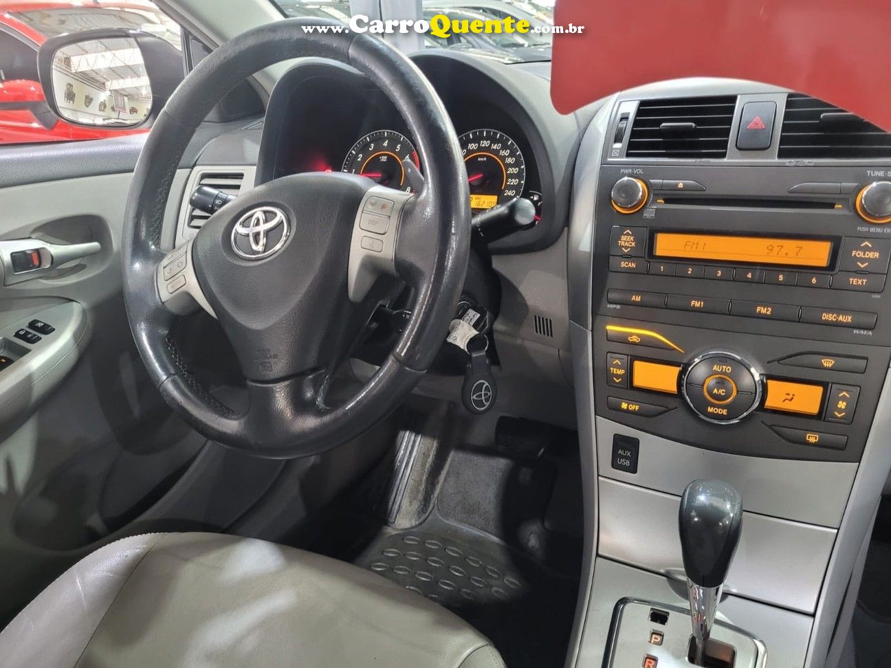 TOYOTA COROLLA 2.0 XEI 16V KM 130.000 NOVO - Loja