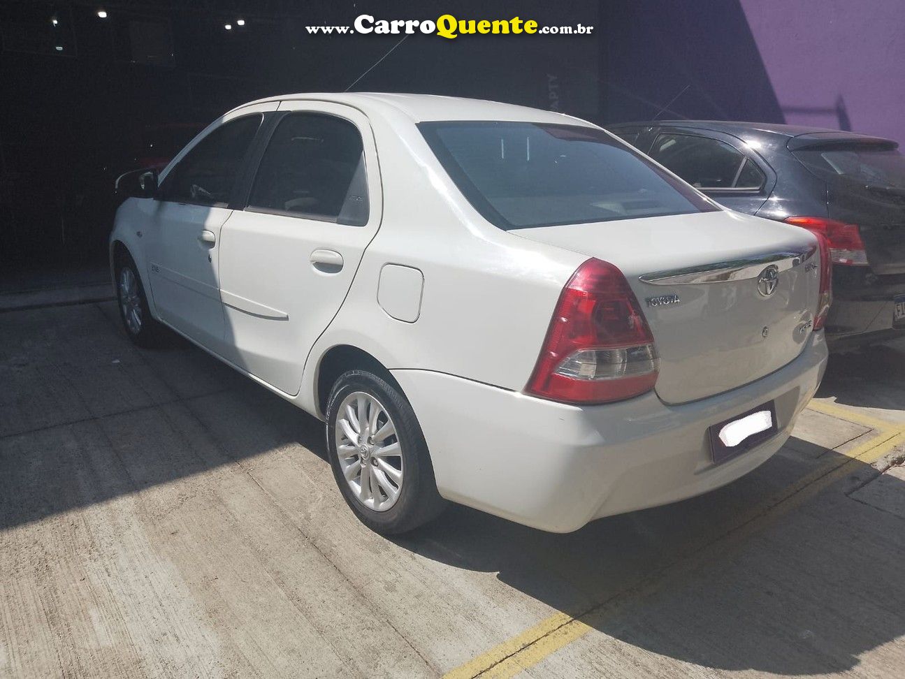 TOYOTA ETIOS 1.5 XLS SEDAN 16V - Loja