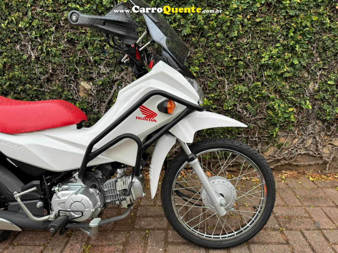 HONDA   POP 110I   BRANCO 2022 110 GASOLINA - Loja