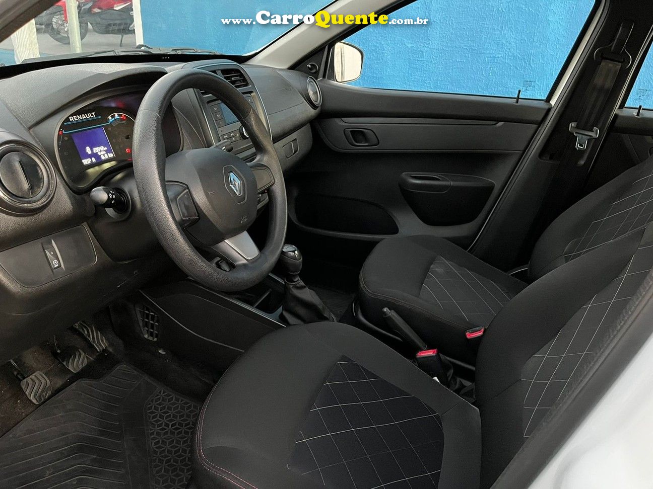 RENAULT KWID 1.0 12V SCE ZEN - Loja