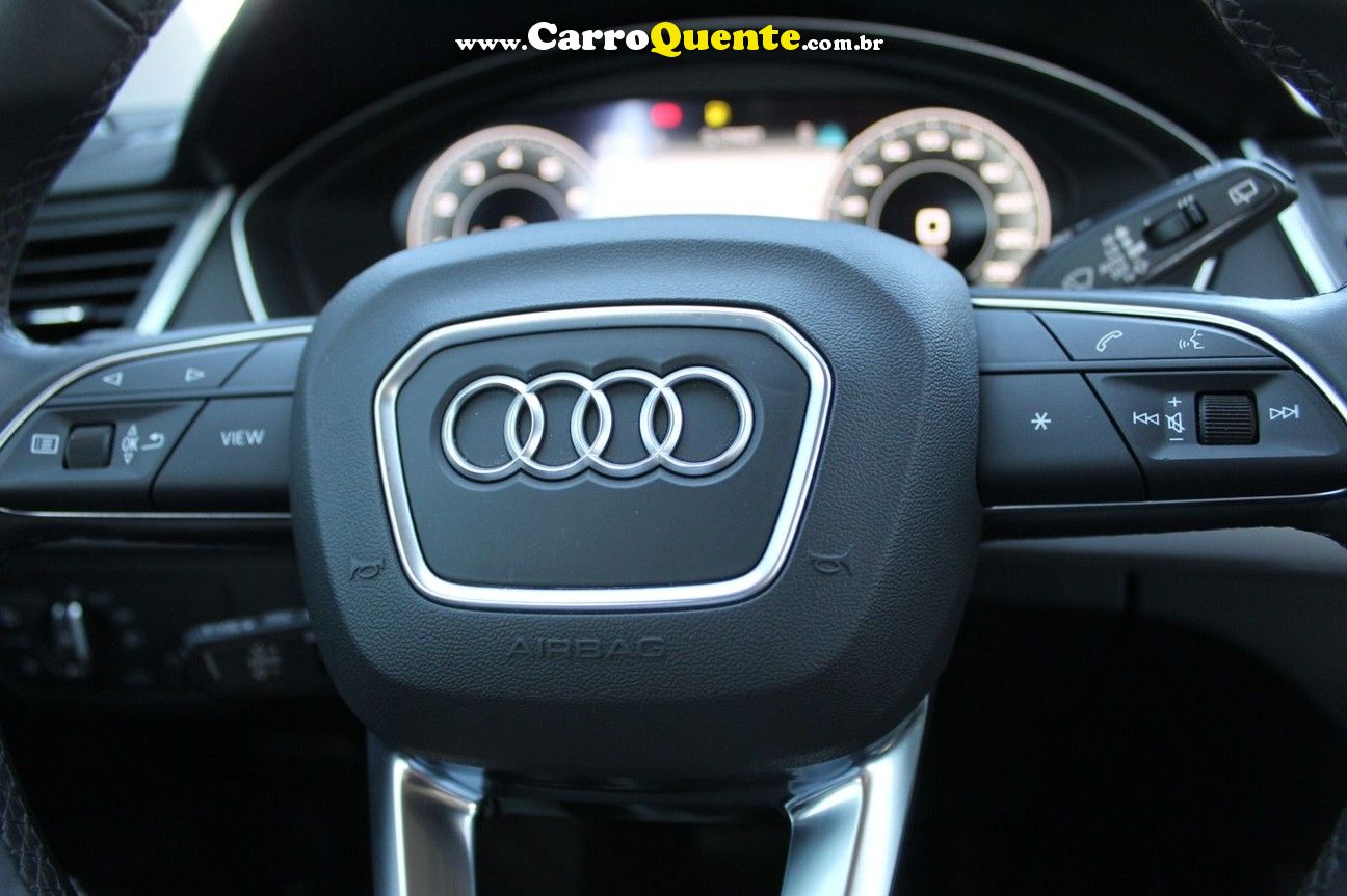 AUDI Q5 2.0 45 TFSI S-LINE QUATTRO - Loja