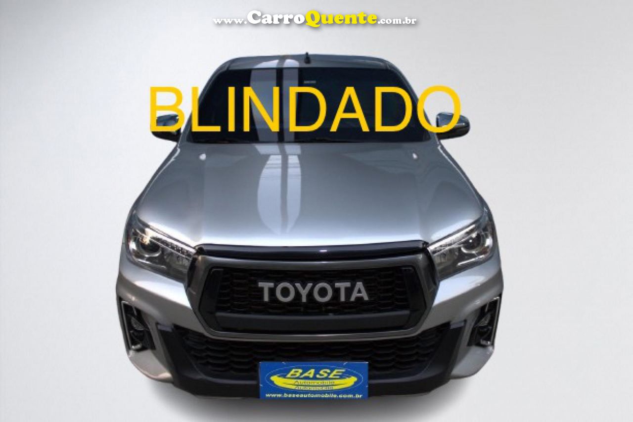 TOYOTA   HILUX CD SRX 4X4 2.8 TDI 16V DIESEL AUT.   PRATA 2019 2.8 DIESEL - Loja