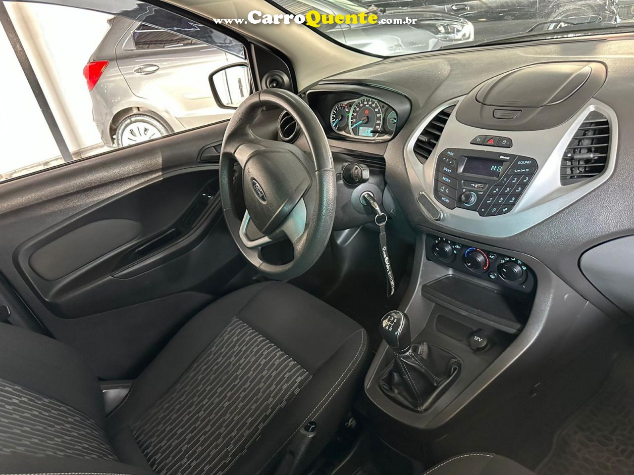 FORD   KA 1.0 SESE PLUS TIVCT FLEX 5P   BRANCO 2018 1.0 FLEX - Loja