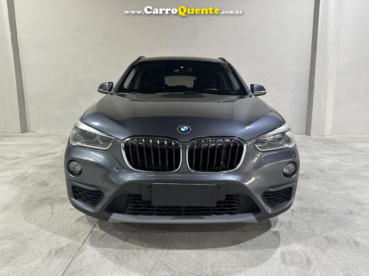 BMW   X1 SDRIVE 20I 2.02.0 TB ACTI.FLEX AUT.   CINZA 2018 2.0 GASOLINA - Loja