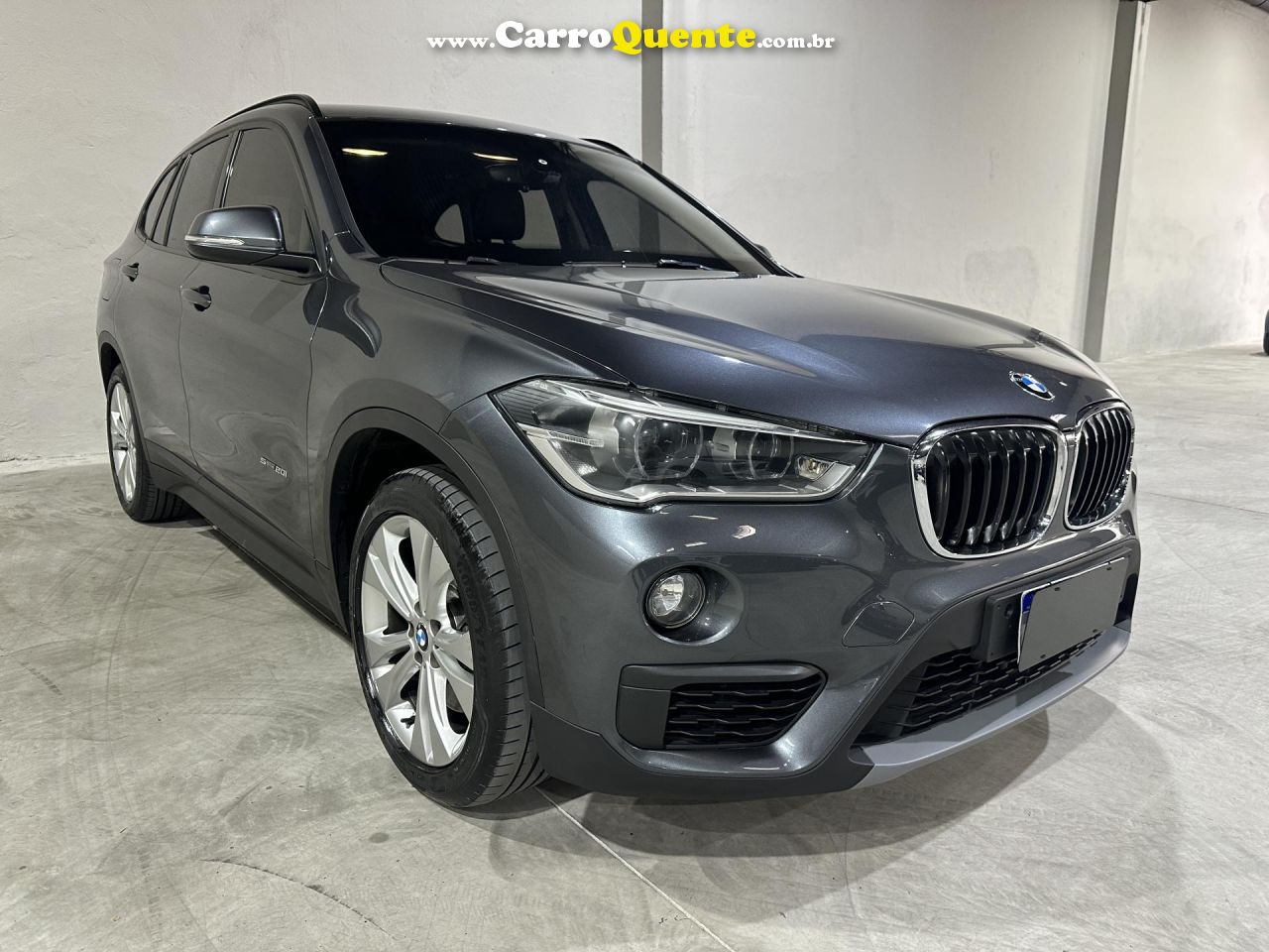 BMW   X1 SDRIVE 20I 2.02.0 TB ACTI.FLEX AUT.   CINZA 2018 2.0 GASOLINA - Loja