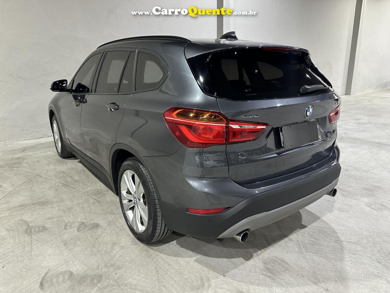 BMW   X1 SDRIVE 20I 2.02.0 TB ACTI.FLEX AUT.   CINZA 2018 2.0 GASOLINA - Loja