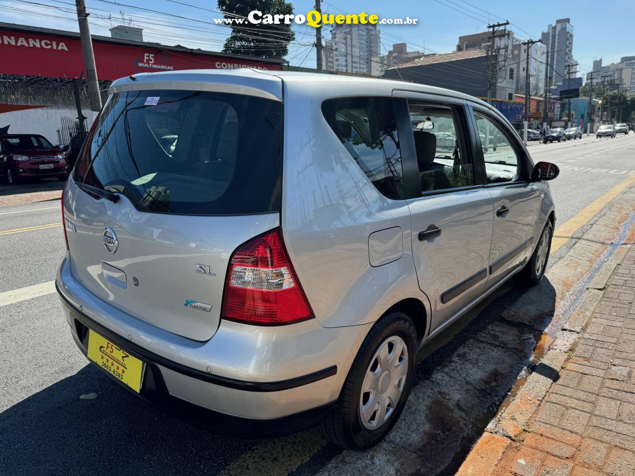 NISSAN   LIVINA 1.6 16V FLEX FUEL 5P   PRATA 2010 1.6 FLEX - Loja