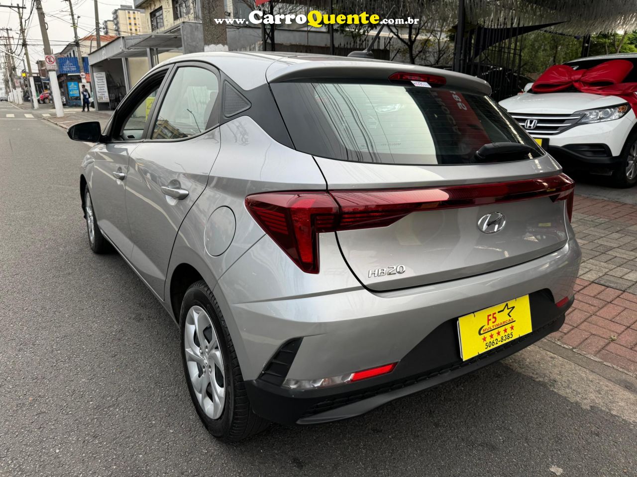 HYUNDAI   HB20 COMFORT 1.0 FLEX 12V MEC.   PRATA 2023 1.0 FLEX - Loja