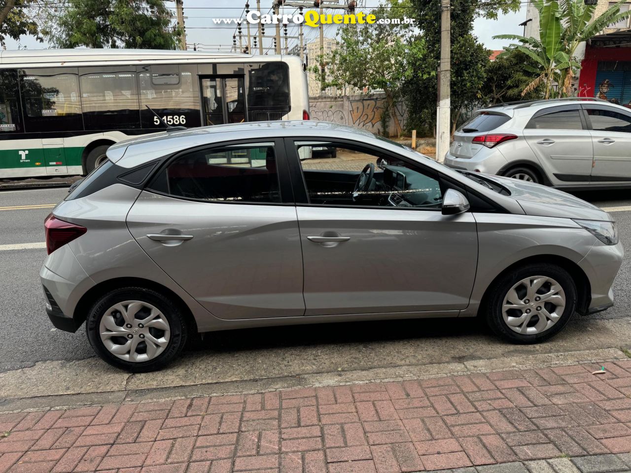 HYUNDAI   HB20 COMFORT 1.0 FLEX 12V MEC.   PRATA 2023 1.0 FLEX - Loja