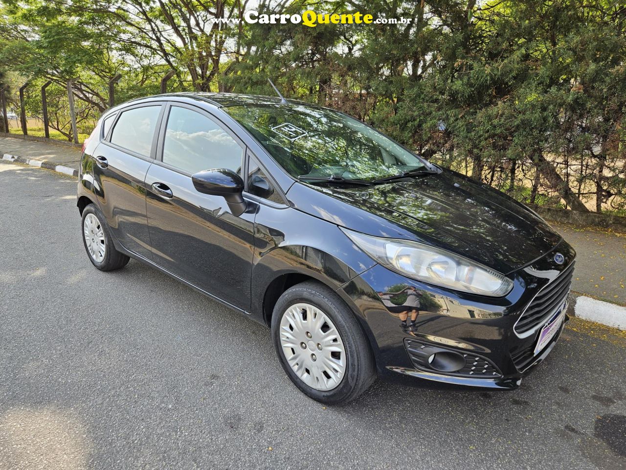 FORD   FIESTA 1.5 16V FLEX MEC. 5P   PRETO 2014 1.5 FLEX - Loja