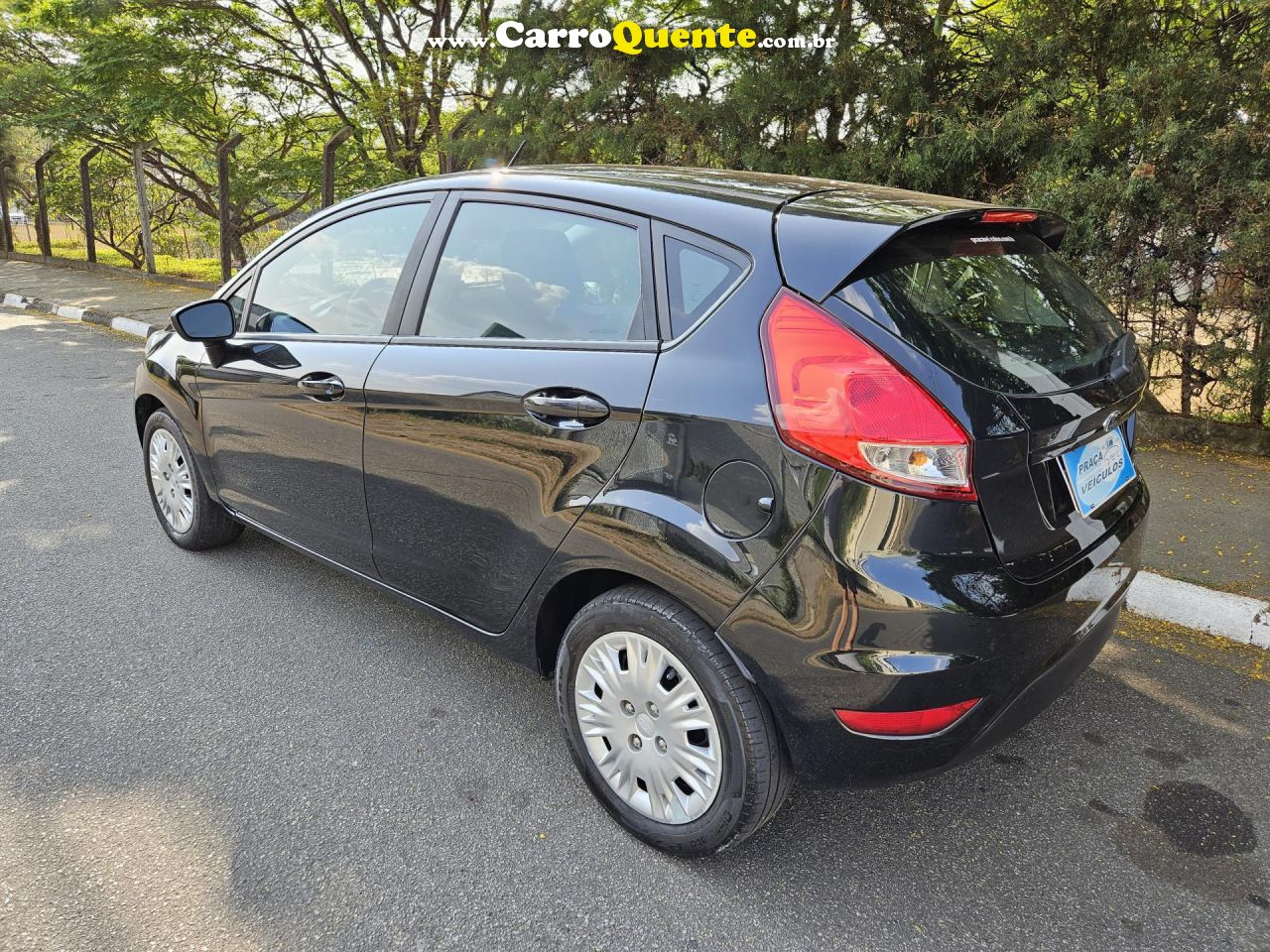 FORD   FIESTA 1.5 16V FLEX MEC. 5P   PRETO 2014 1.5 FLEX - Loja