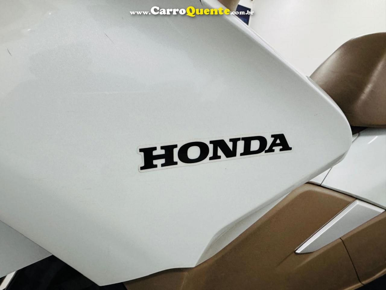 HONDA   PCX 150DLX   BRANCO 2021 150 GASOLINA - Loja