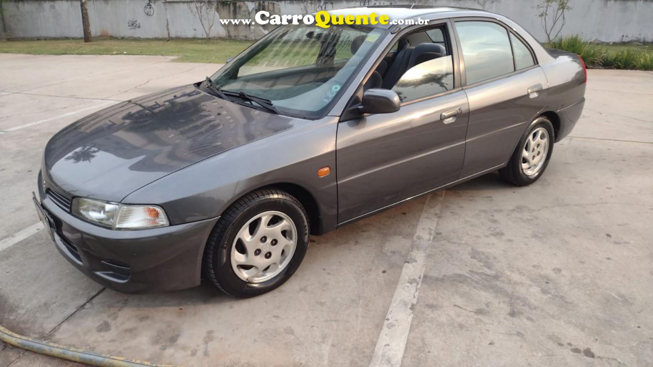 MITSUBISHI   LANCER GLX   CINZA 1997 1.6 GASOLINA - Loja