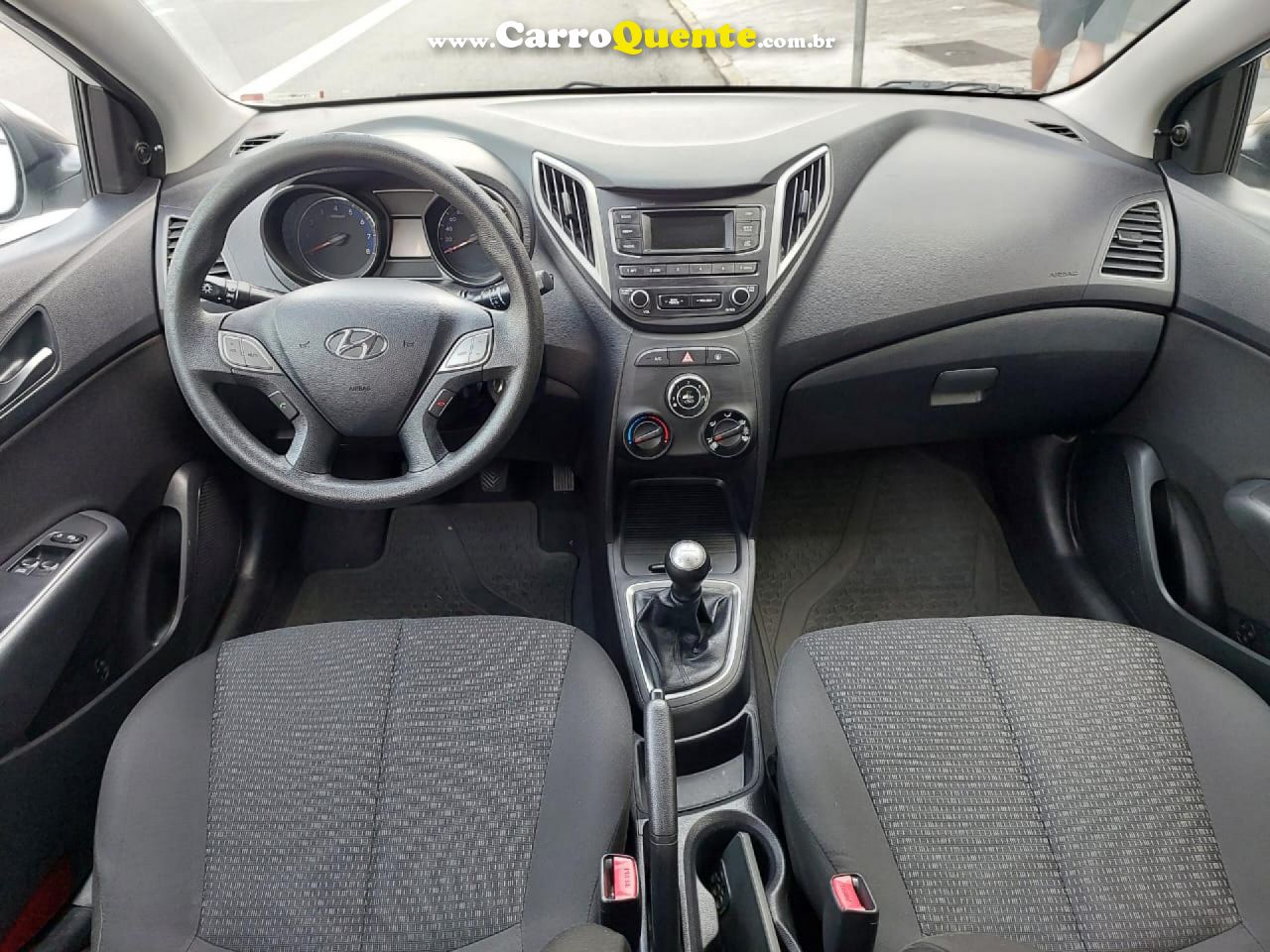 HYUNDAI   HB20 UNIQUE 1.0 FLEX 12V MEC.   BRANCO 2019 1.0 FLEX - Loja