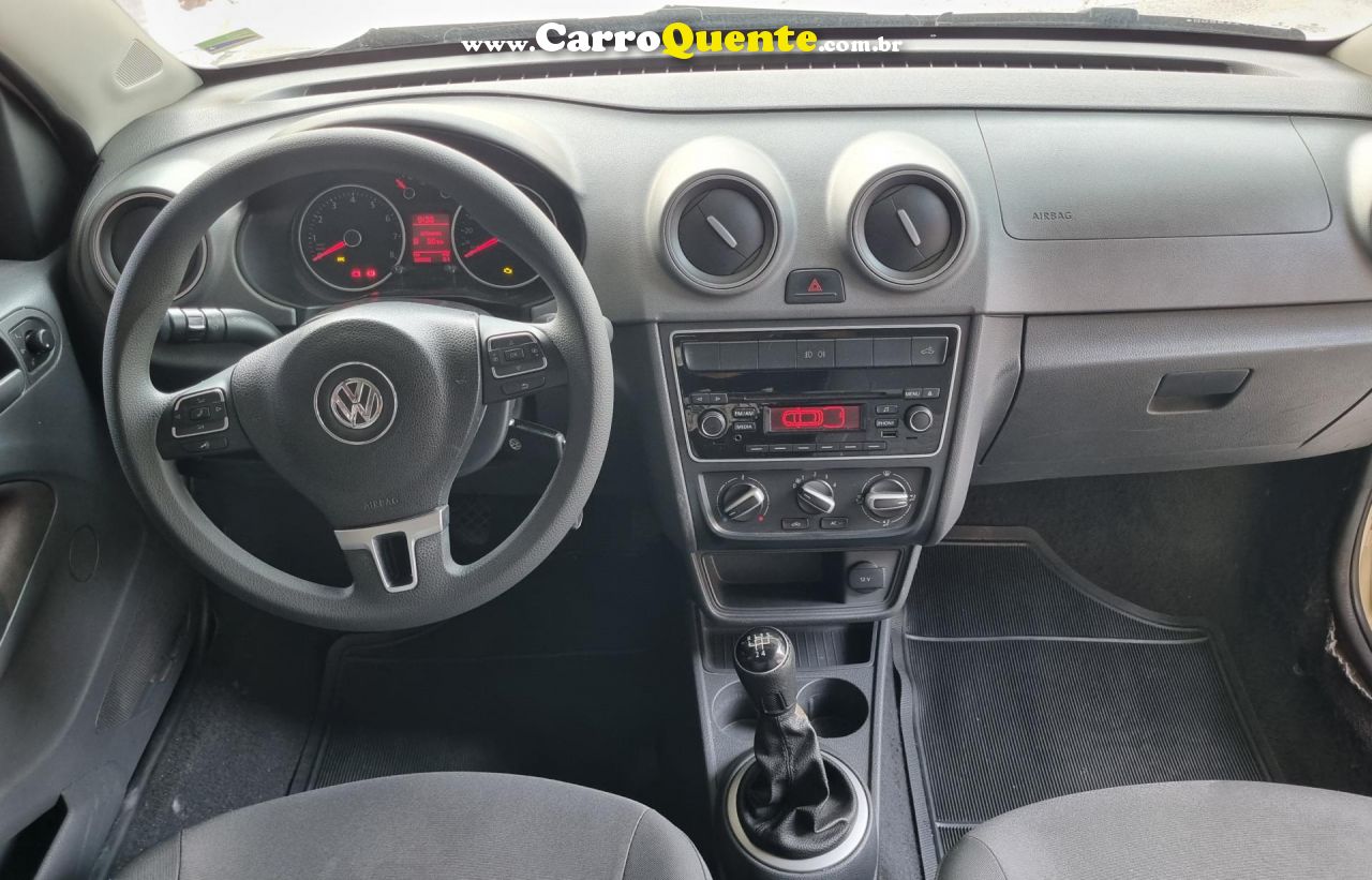 VOLKSWAGEN   SAVEIRO HIGHLINE 1.6 T. FLEX 8V CD   BRANCO 2015 1.6 FLEX - Loja