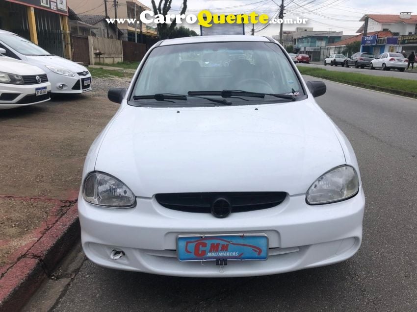 Chevrolet CORSA 1.0 MPFI CLASSIC 8V GASOLINA 4P MANUAL - Loja