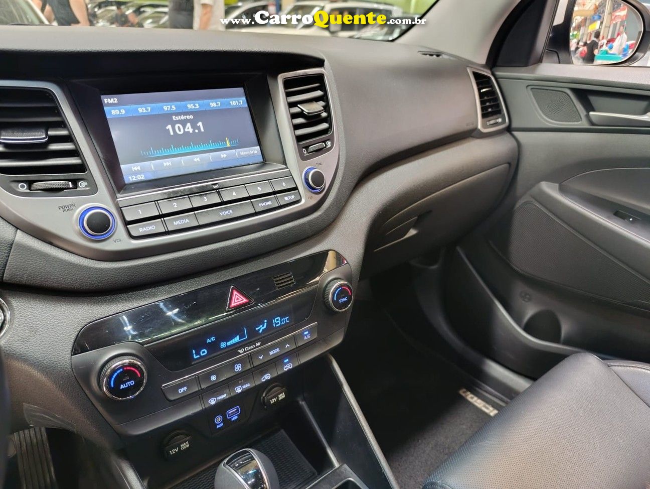 HYUNDAI TUCSON 1.6 16V T-GDI GLS - Loja