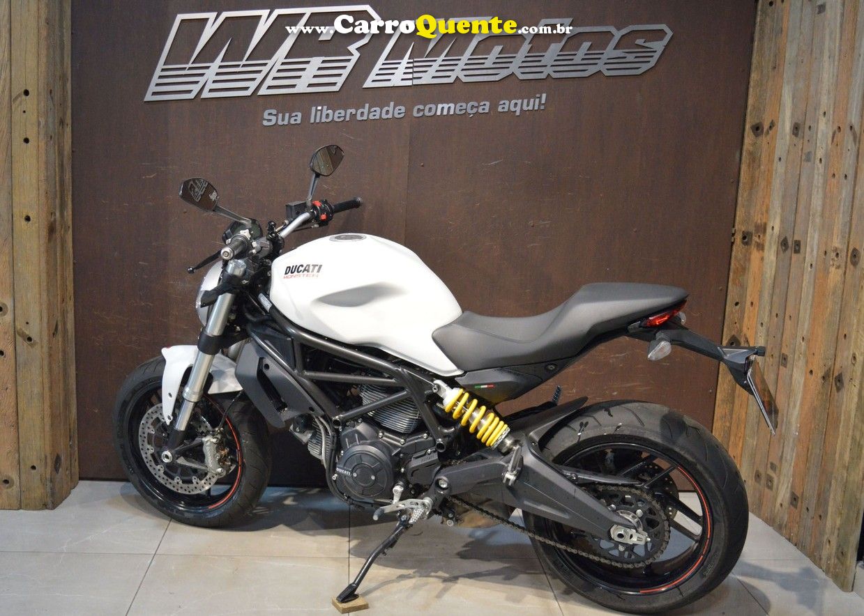 DUCATI MONSTER 797 - Loja