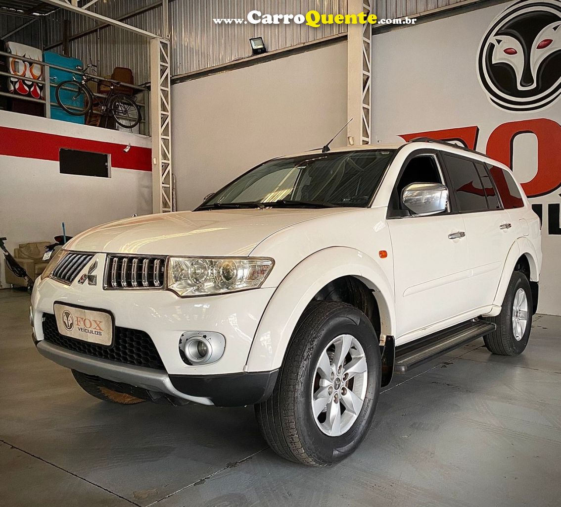 MITSUBISHI PAJERO DAKAR 3.5 HPE 7 LUGARES 4X4 V6 24V - Loja