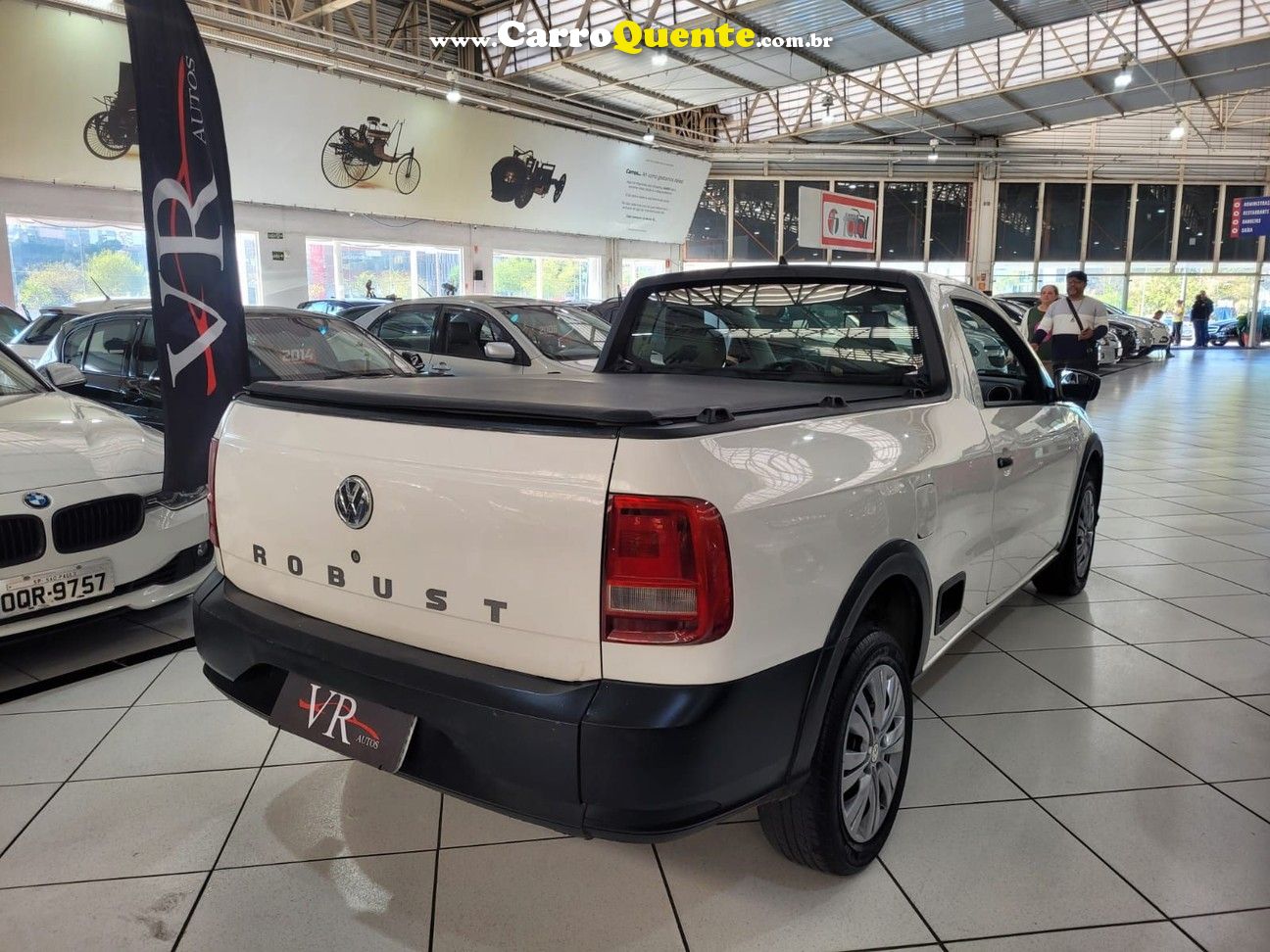 VOLKSWAGEN SAVEIRO 1.6 MSI ROBUST BÁSICO!!! - Loja