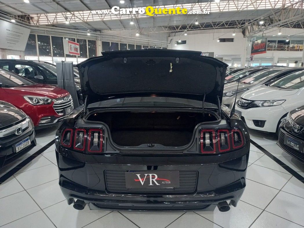 FORD MUSTANG 3.7 COUPE V6 4V TI-VCT UNICO DONO MUITO NOVO!! - Loja