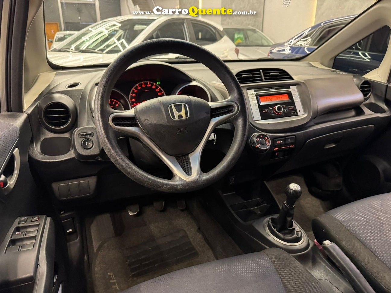 HONDA FIT 1.4 LX 16V - Loja