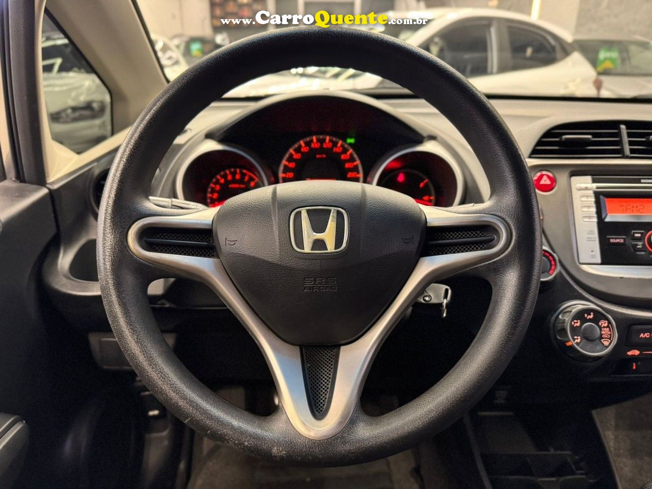 HONDA FIT 1.4 LX 16V - Loja