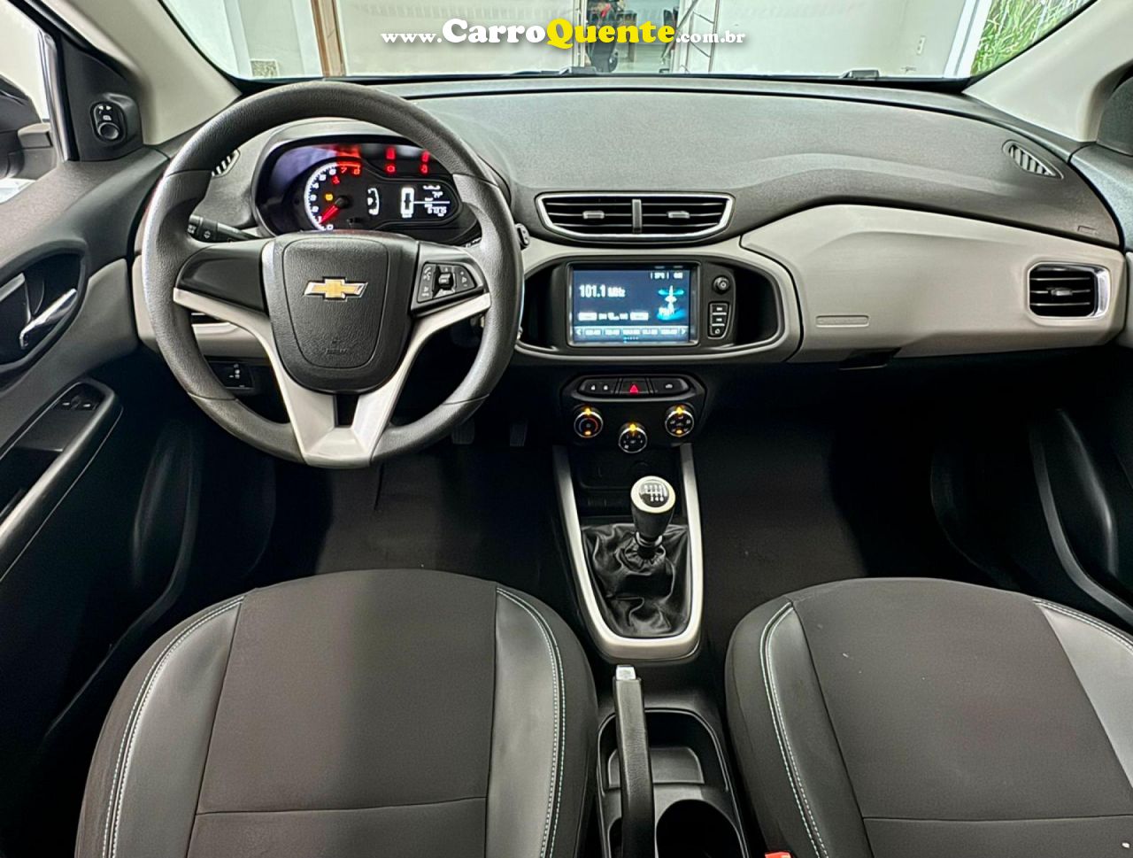 CHEVROLET   ONIX HATCH LT 1.4 8V FLEXPOWER 5P AUT.   PRETO 2019 1.4 FLEX - Loja