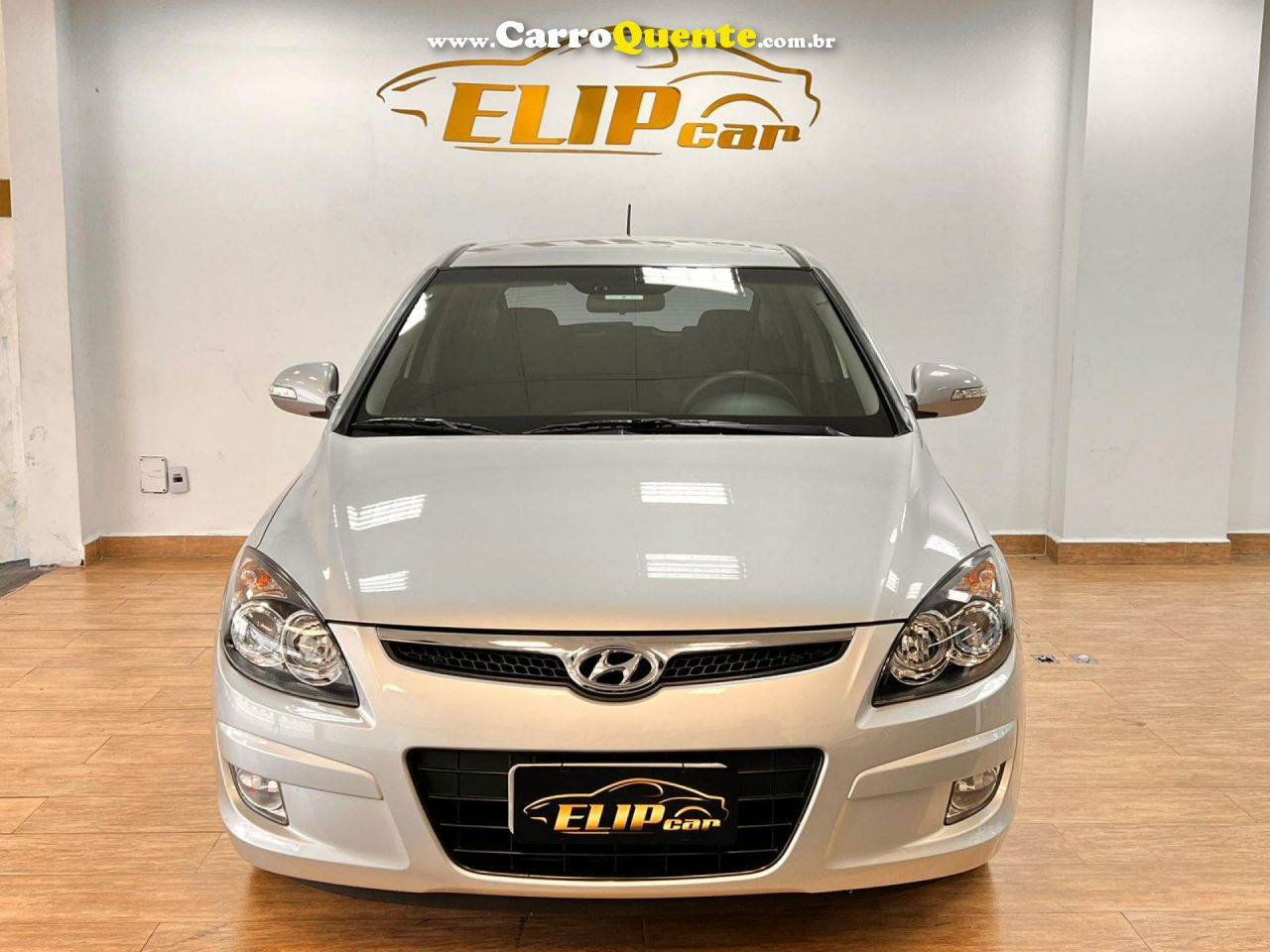 HYUNDAI   I30 2.0 16V 145CV 5P MEC.   PRATA 2011 2.0 GASOLINA - Loja