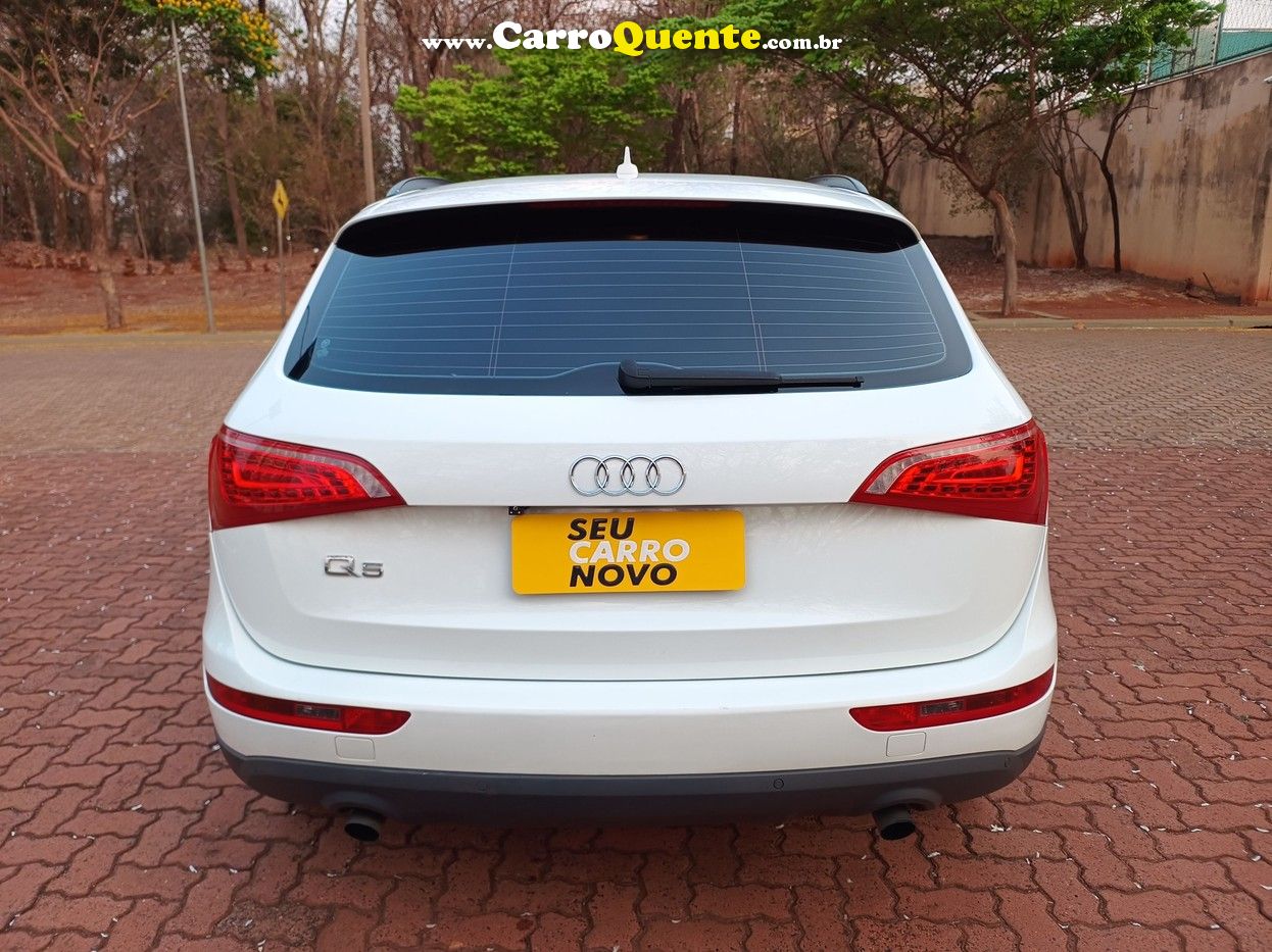 AUDI Q5 2.0 TFSI AMBIENTE 16V 211CV - Loja