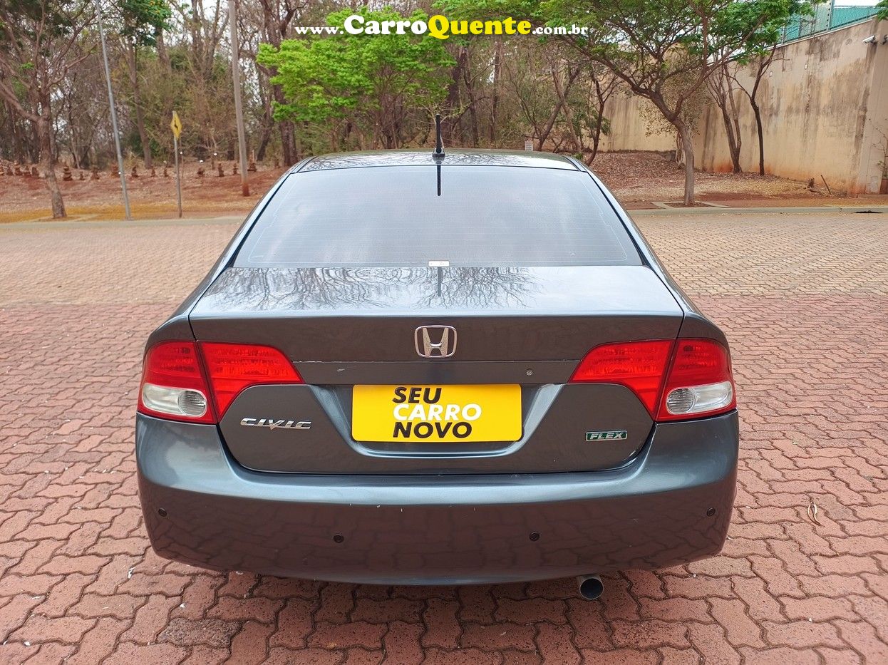 HONDA CIVIC 1.8 LXS 16V - Loja