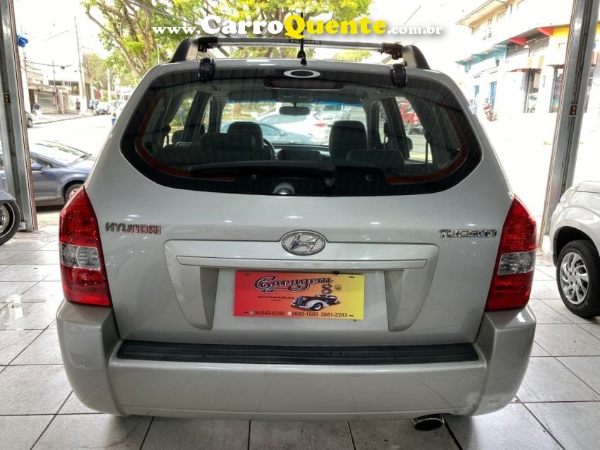 Hyundai TUCSON 2.0 MPFI GL 16V 142CV 2WD GASOLINA 4P MANUAL - Loja