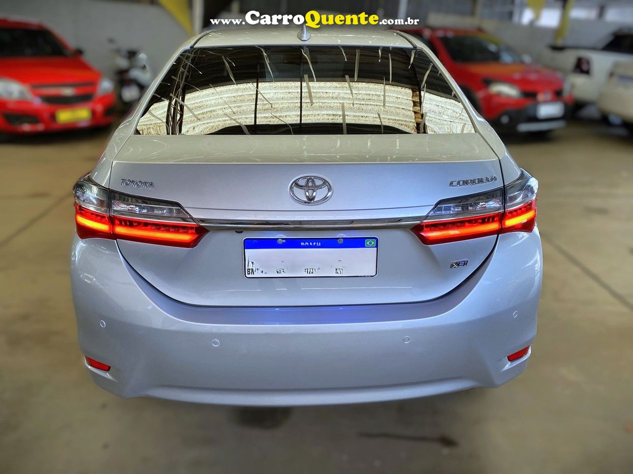 TOYOTA COROLLA 2.0 XEI - Loja