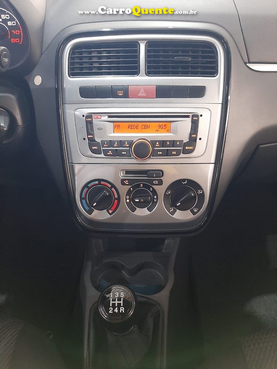 FIAT PUNTO 1.4 ATTRACTIVE 8V - Loja