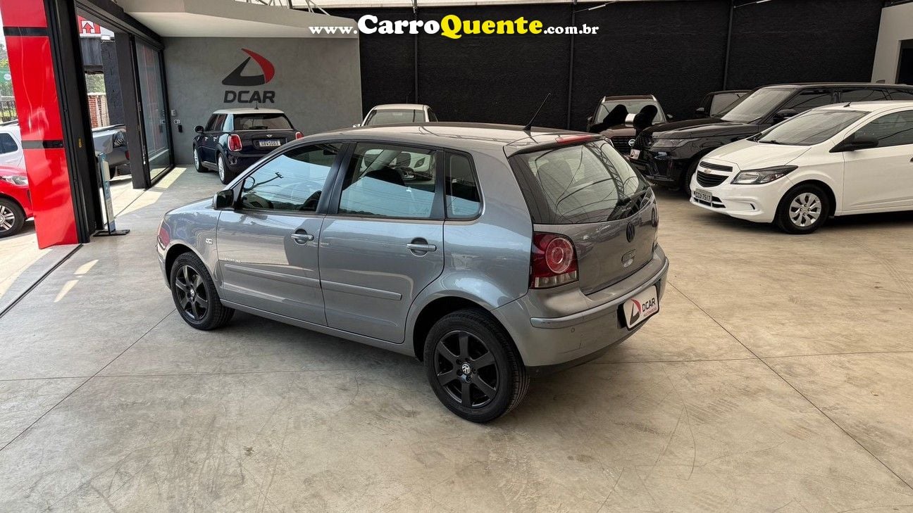 VOLKSWAGEN POLO 1.6 MI 8V TOTAL - Loja