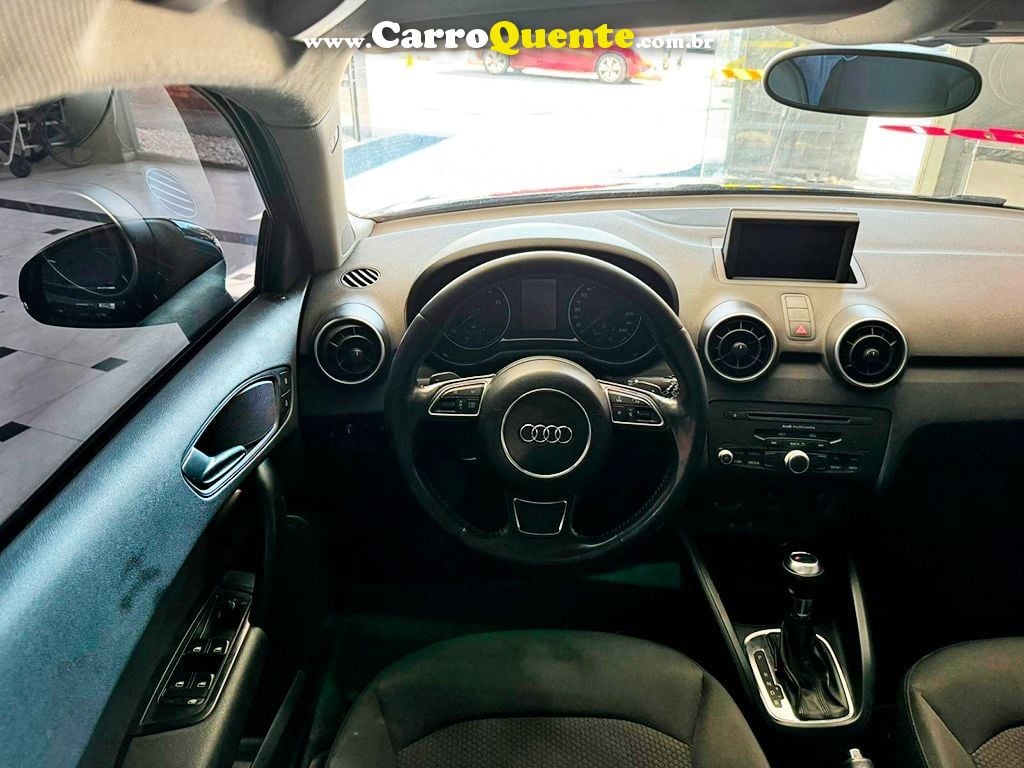 AUDI A1 1.4 TFSI SPORTBACK ATTRACTION 16V 122CV - Loja