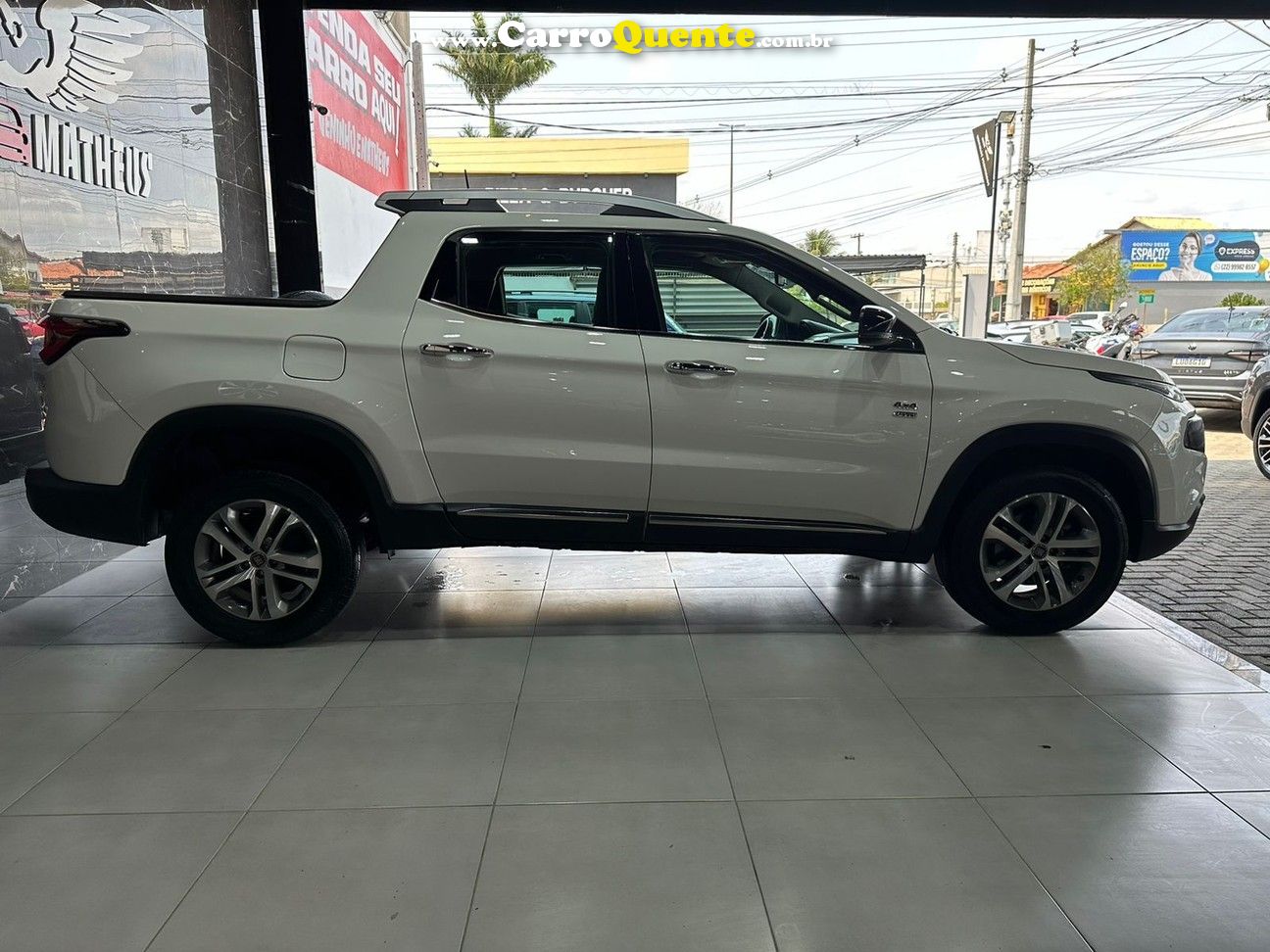 FIAT TORO 2.0 16V TURBO VOLCANO 4WD AT9 - Loja