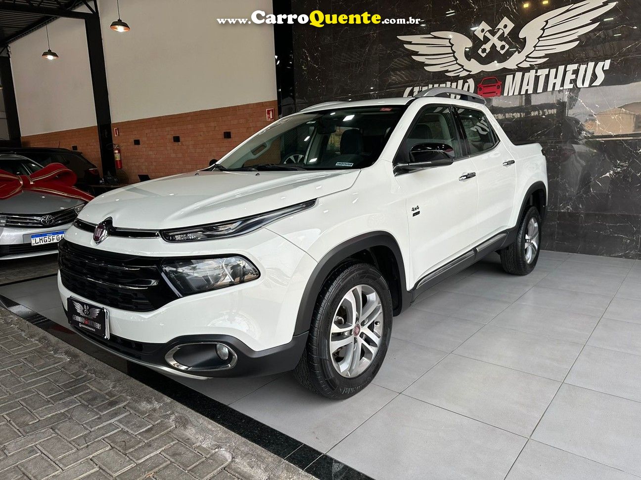 FIAT TORO 2.0 16V TURBO VOLCANO 4WD AT9 - Loja