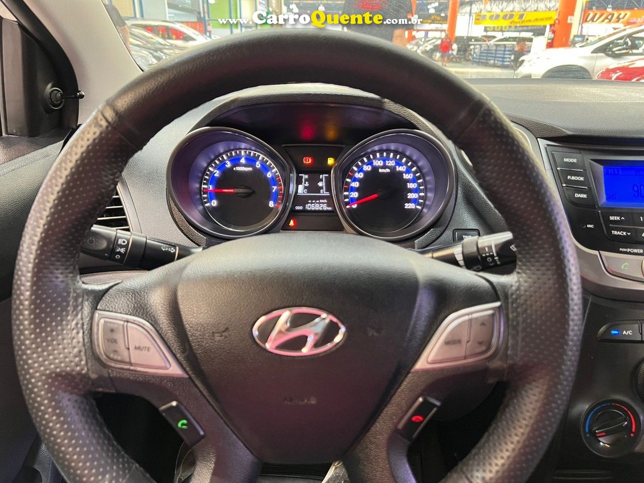 HYUNDAI HB20S 1.6 COMFORT PLUS 16V - Loja