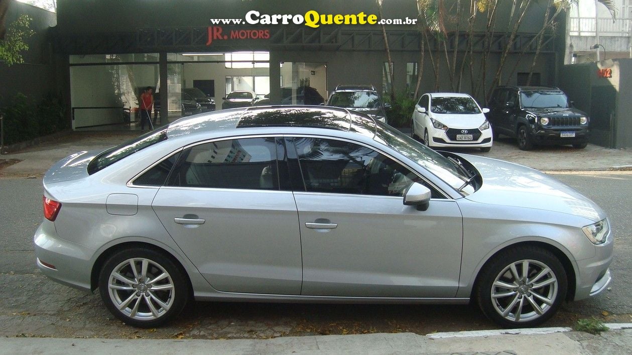 AUDI A3 2.0 TFSI SEDAN AMBITION 16V - Loja