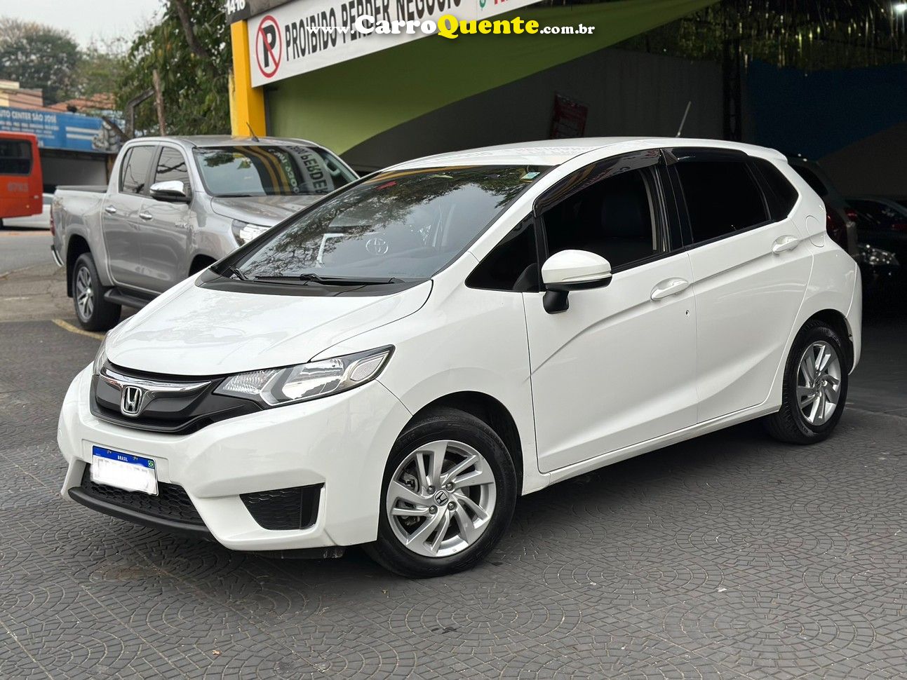 HONDA FIT 1.5 LX 16V - Loja